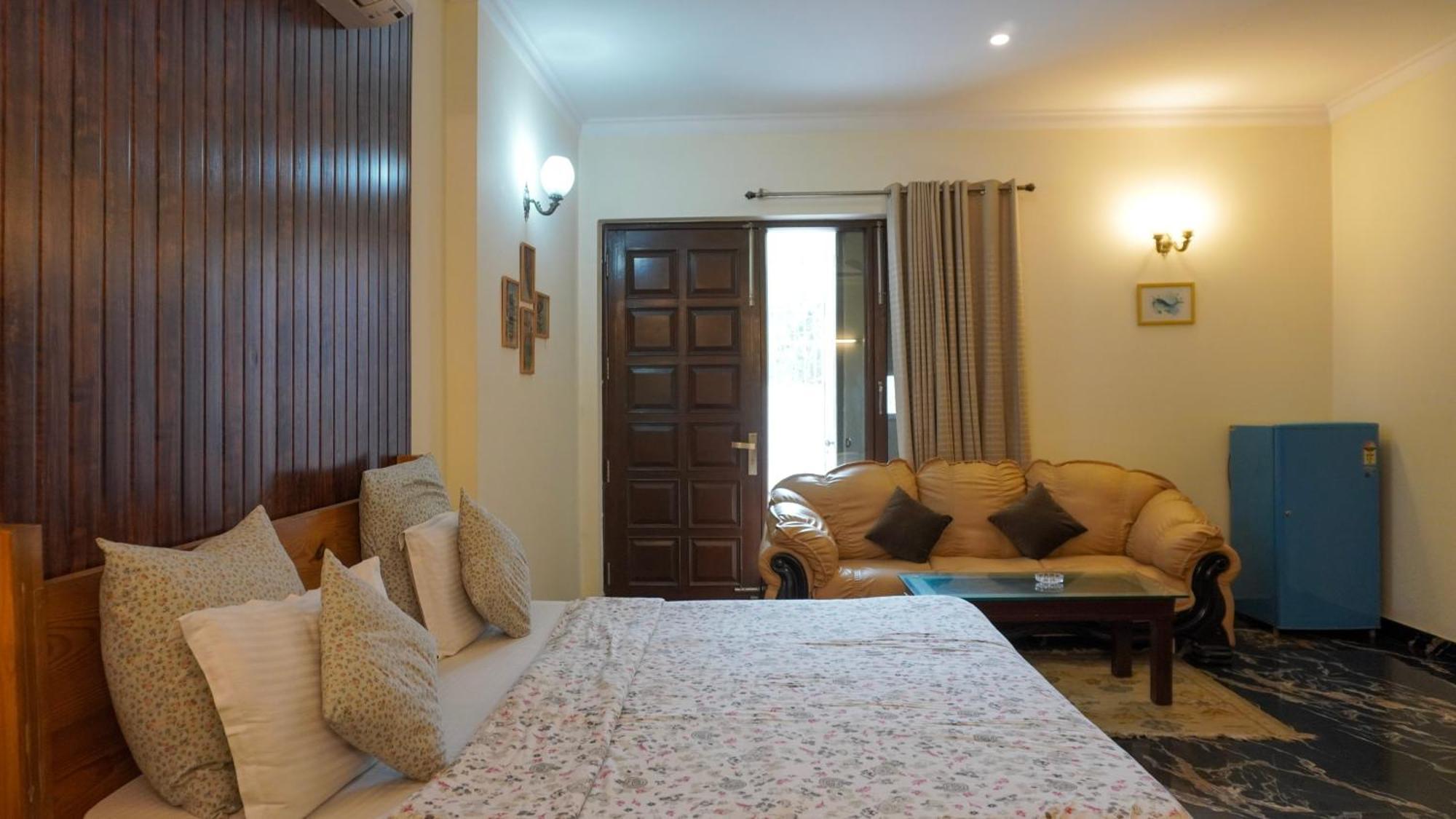 Perch Arbor Suites Ґурґаон Екстер'єр фото